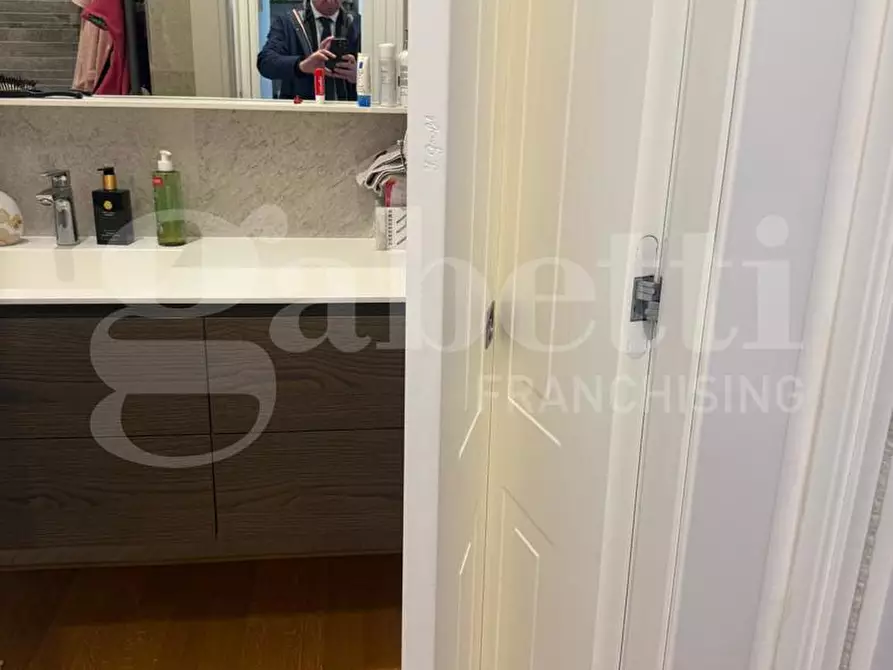 Immagine 22 di Appartamento in vendita  in Via Antonio De Viti De Marco a Roma