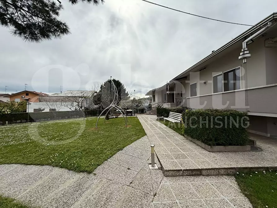 Immagine 33 di Casa indipendente in vendita  in Via Dei Granatieri a Malo