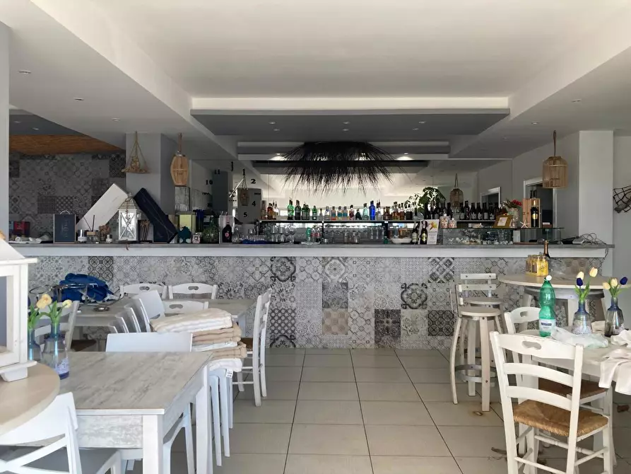 Immagine 6 di Bar / Ristorante in vendita  in Viale dellâerica a Cellole
