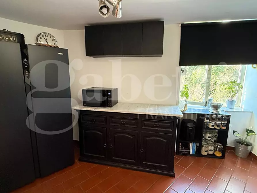 Immagine 6 di Appartamento in vendita  in Via Girolamo Santa Croce, 15 a Napoli