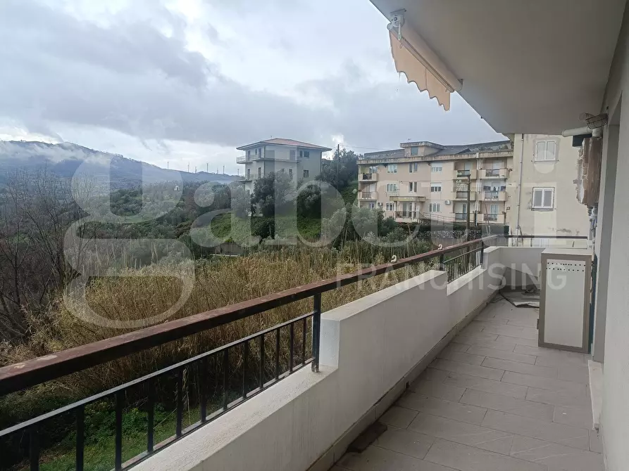 Immagine 8 di Appartamento in vendita  in Viale Cassiodoro, 2 a Squillace