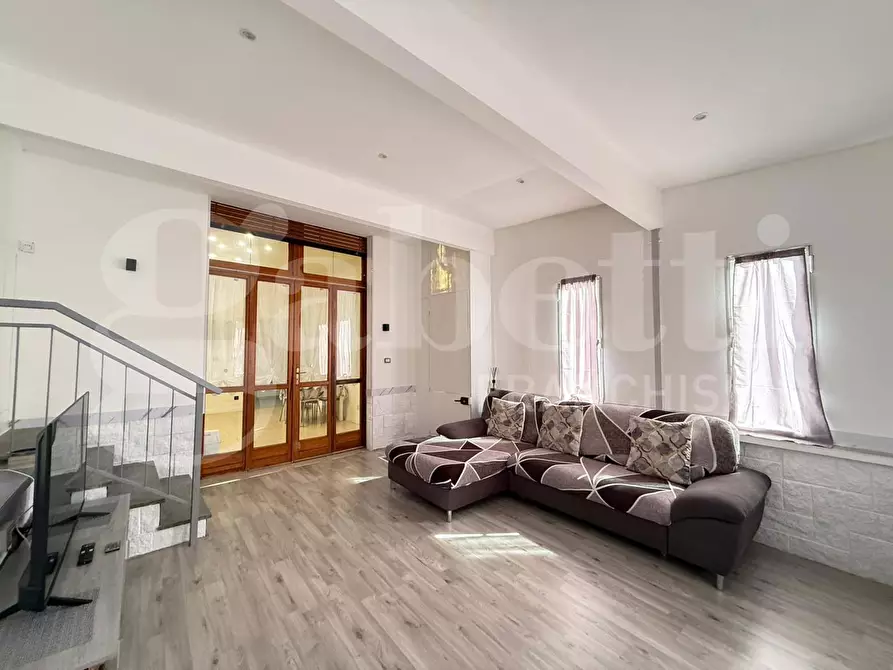 Immagine 2 di Appartamento in vendita  in Via Rossini a Alpignano