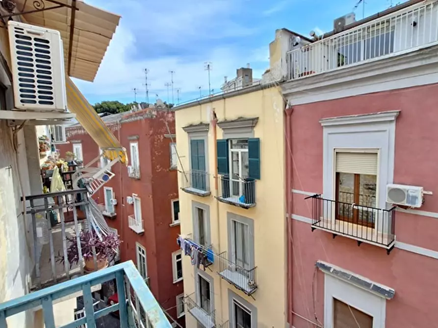 Immagine 18 di Appartamento in affitto  in Via Francesco Saverio Correra a Napoli