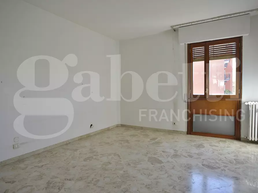 Immagine 17 di Appartamento in vendita  in Viale delle Repubblica, 60 a Bari