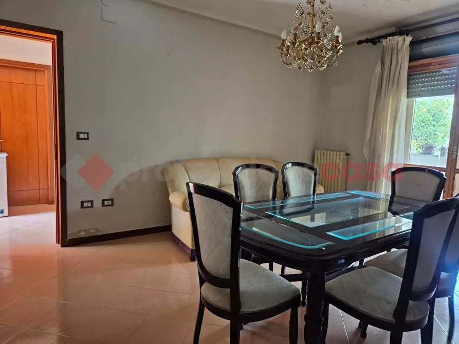 Immagine 37 di Villa in vendita  in Piazza DELLE ORCHIDEE, 18 a Brindisi