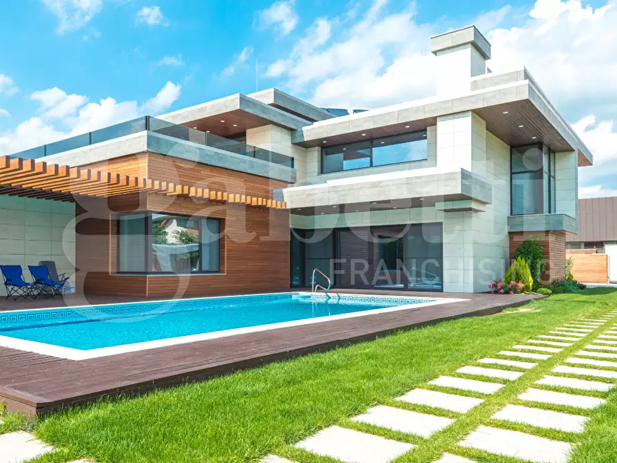 Immagine 1 di Terreno residenziale in vendita  in Via Piave, 1 a Brendola