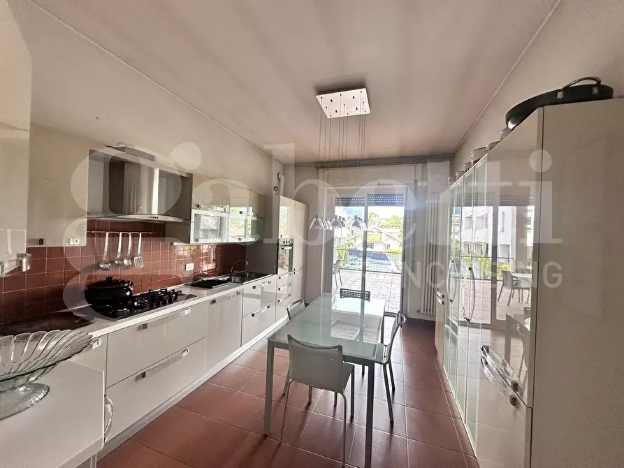 Immagine 15 di Appartamento in vendita  in Corso xxv aprile, 1 a Erba