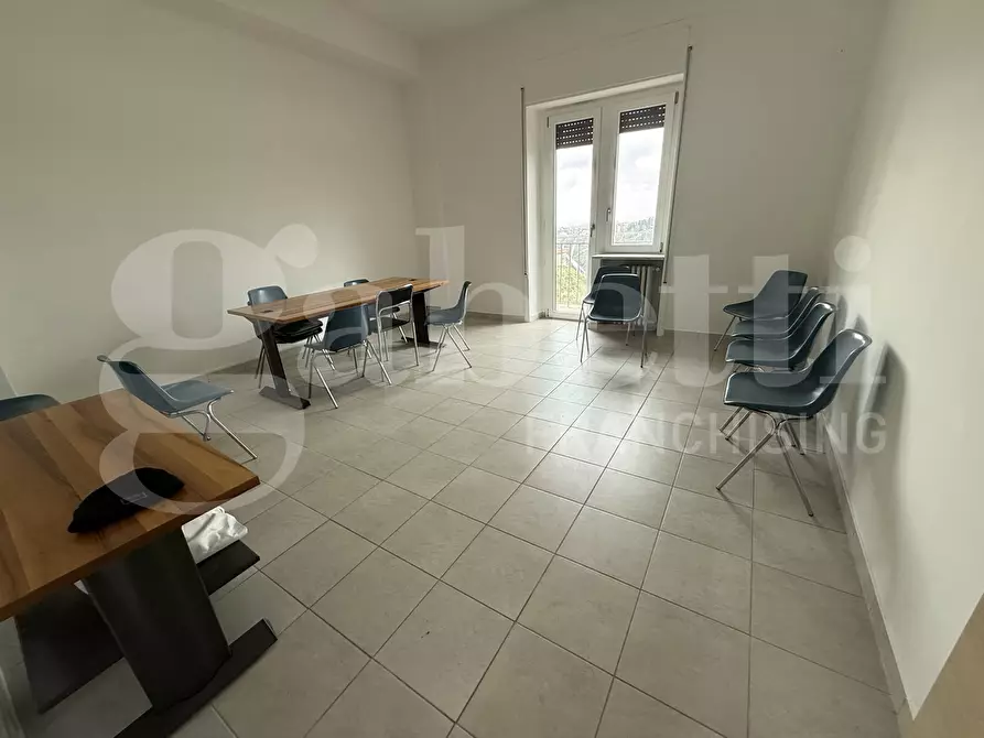 Immagine 4 di Ufficio in affitto  in Via CRISPI, 117 a Catanzaro
