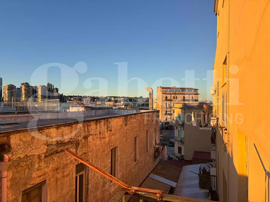 Immagine 5 di Appartamento in vendita  in Via EMANUELE GIANTURCO a Napoli