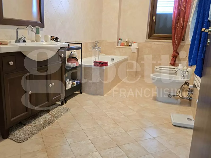 Immagine 21 di Appartamento in vendita  in Via Vincenzo Marino, 3 a Pentone