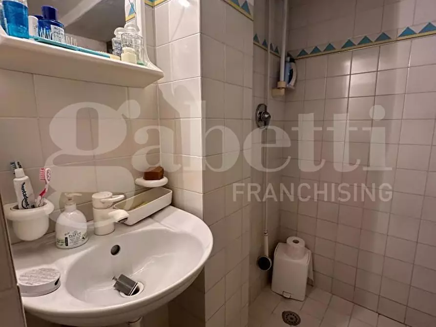 Immagine 29 di Casa indipendente in vendita  in Via Giuseppe Giusti a Ostuni