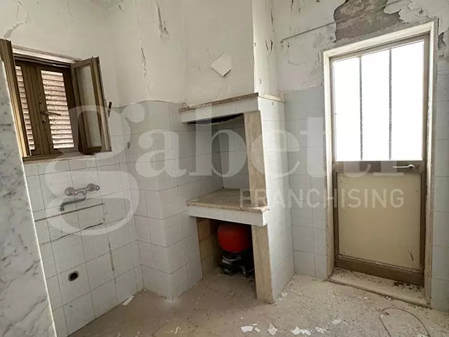 Immagine 5 di Casa indipendente in vendita  in Viale Petrolla, sn a Ostuni