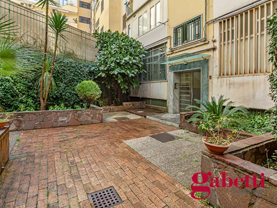 Immagine 14 di Appartamento in vendita  in Via Cilea, 64 a Napoli
