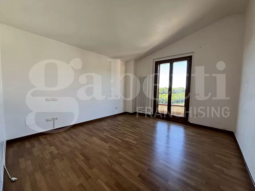Immagine 7 di Attico in vendita  in Via DELL'ARTE, 2 a Deruta