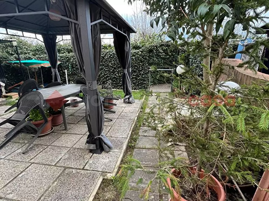 Immagine 23 di Villa in vendita  in Via Guido Bruni a Monteroni D'arbia