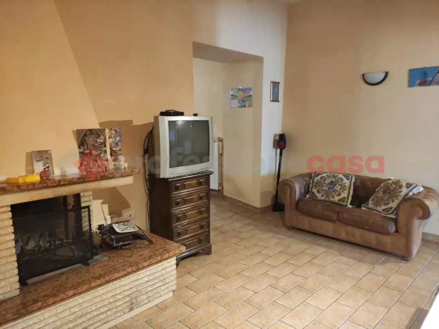 Immagine 7 di Villetta a schiera in vendita  in Via del castello a Campello Sul Clitunno