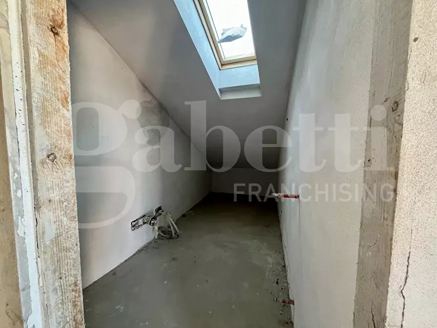 Immagine 19 di Terratetto in vendita  in Via Contrada a Vado Ligure