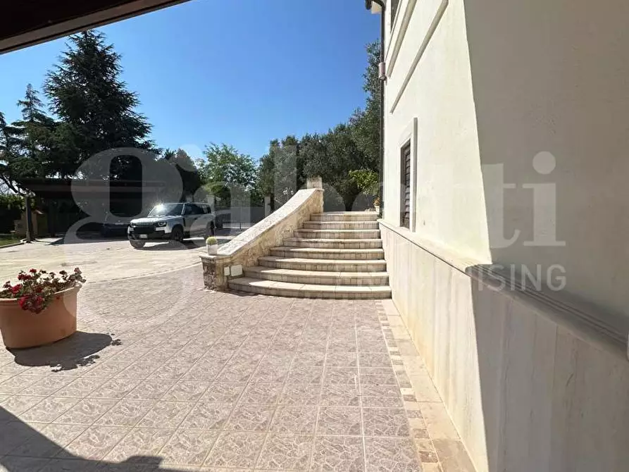 Immagine 45 di Villa in vendita  in Contrada camere, sn a Ostuni