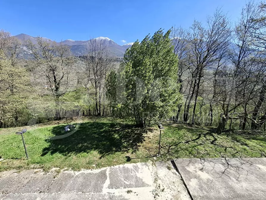 Immagine 34 di Casa indipendente in vendita  in LocalitÃ  Collepiano, 52 a Balsorano