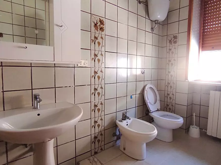 Immagine 7 di Appartamento in vendita  in Via CORATO a San Severo