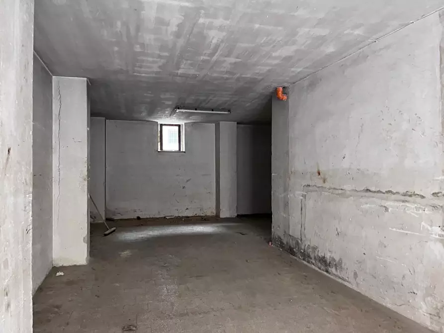 Immagine 3 di Box auto in vendita  in Via MENTANA, 8 a San Severo