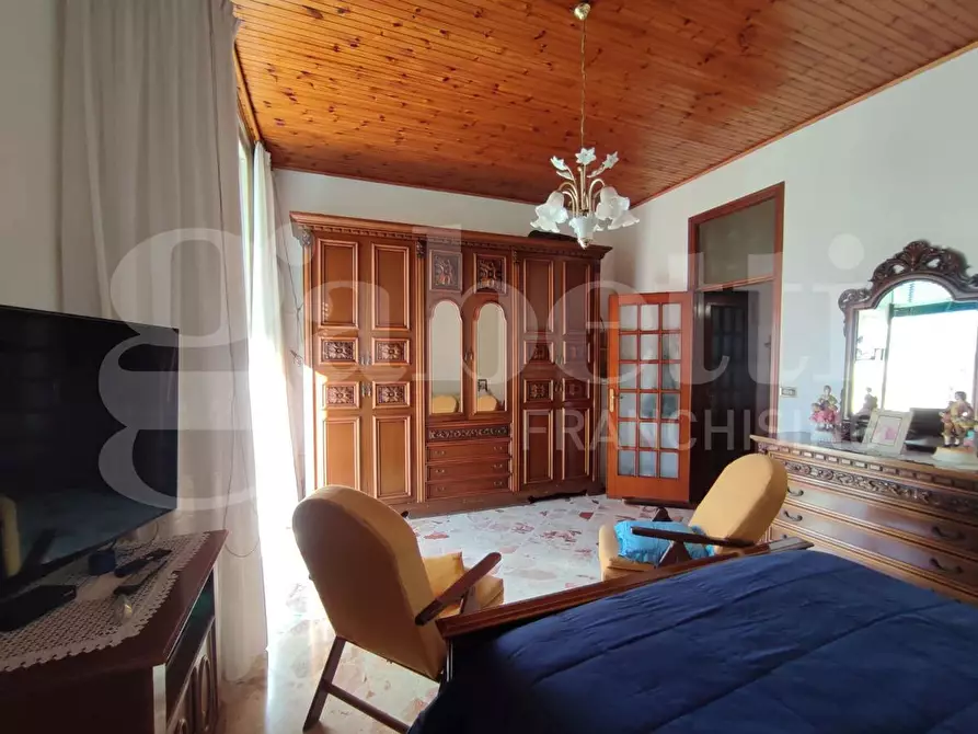 Immagine 34 di Appartamento in vendita  in Corso Umberto I, 178 a Torre Annunziata