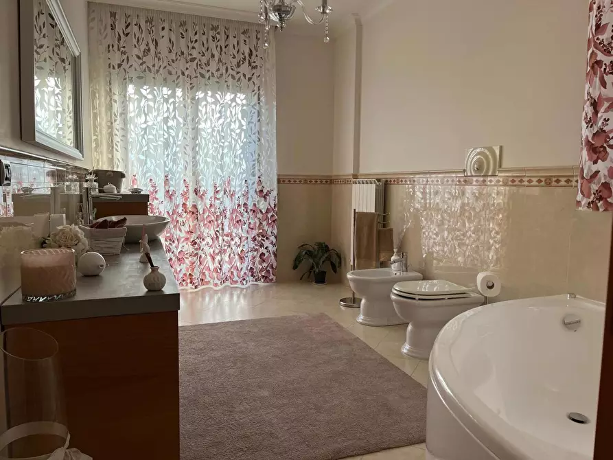 Immagine 7 di Appartamento in vendita  in Via PETRUZZI a San Severo