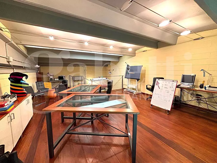 Immagine 11 di Loft/Open space in vendita  in Via dell'Artigianato a Finale Ligure