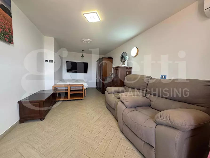 Immagine 15 di Attico in vendita  in Via della lontra, 15 a Ardea