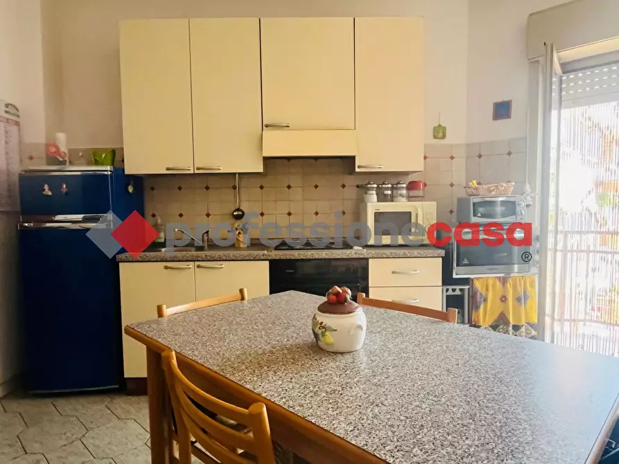 Immagine 10 di Appartamento in vendita  in Via Umberto, 93 a Roccalumera