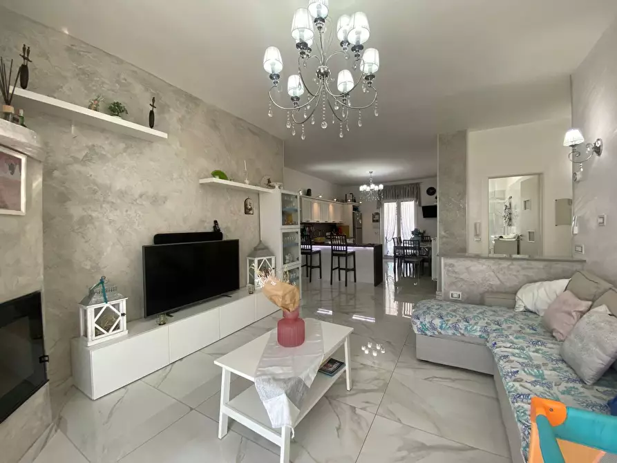 Immagine 21 di Appartamento in vendita  in Via Pietro Mascagni, 30 a Poggiomarino