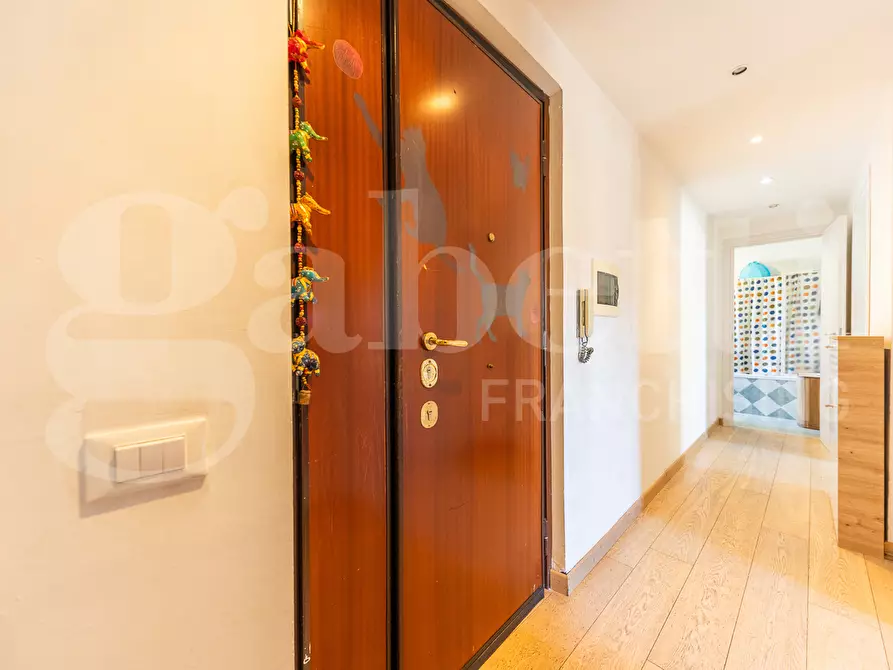 Immagine 8 di Appartamento in vendita  in Via Cesare Lombroso, 41 a Roma