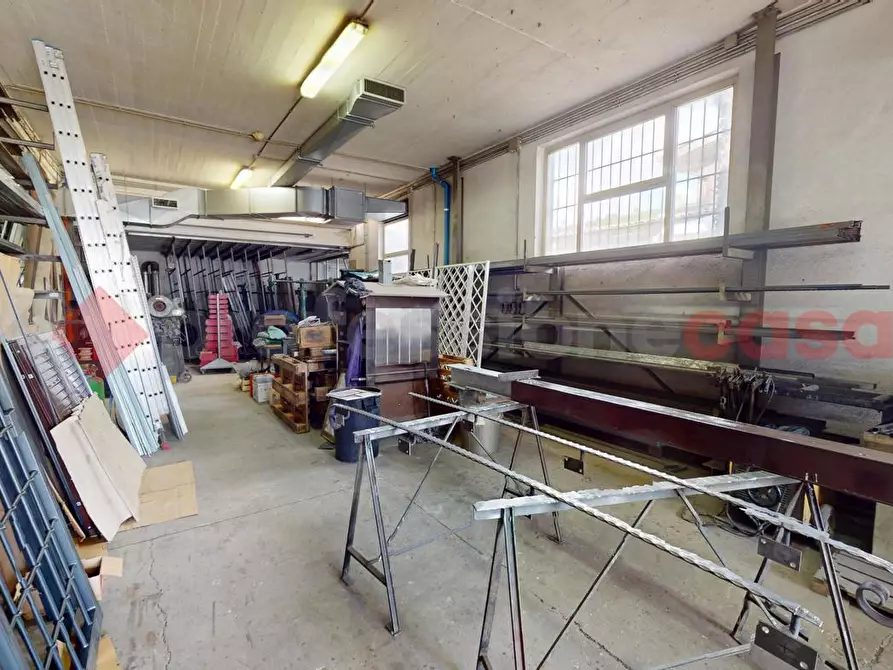 Immagine 7 di Laboratorio in affitto  in Via Roccalbegna, 13 a Roma