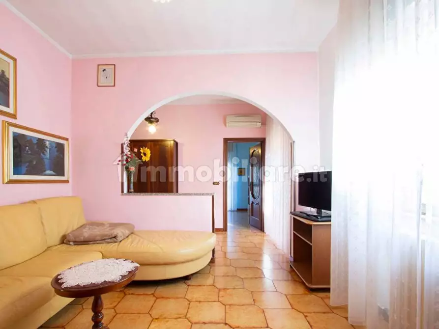 Immagine 10 di Appartamento in vendita  in Via Cavour, 146 a Senago