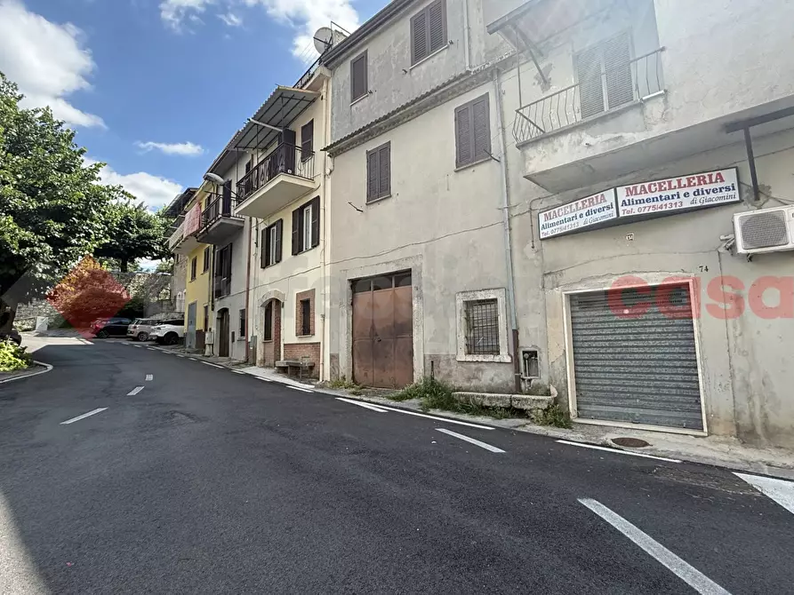 Immagine 5 di Negozio in vendita  in Via Pietro sterbini, 74 a Vico Nel Lazio