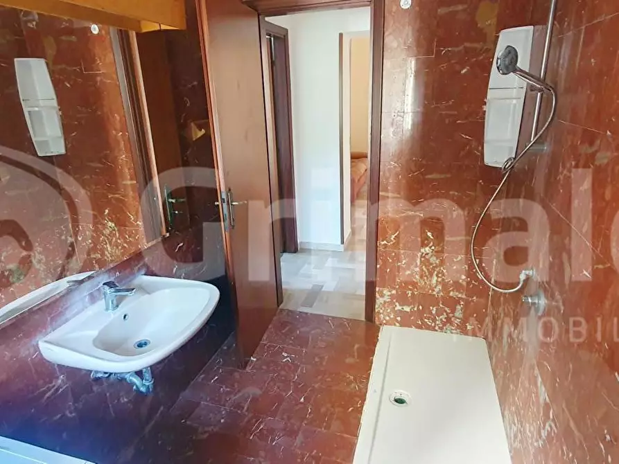 Immagine 24 di Appartamento in vendita  in Via CHIUSA, 38 a Massa