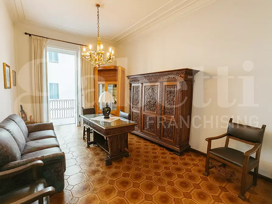 Immagine 33 di Appartamento in vendita  in Via Vittorio Emanuele II, 18 a Chieri