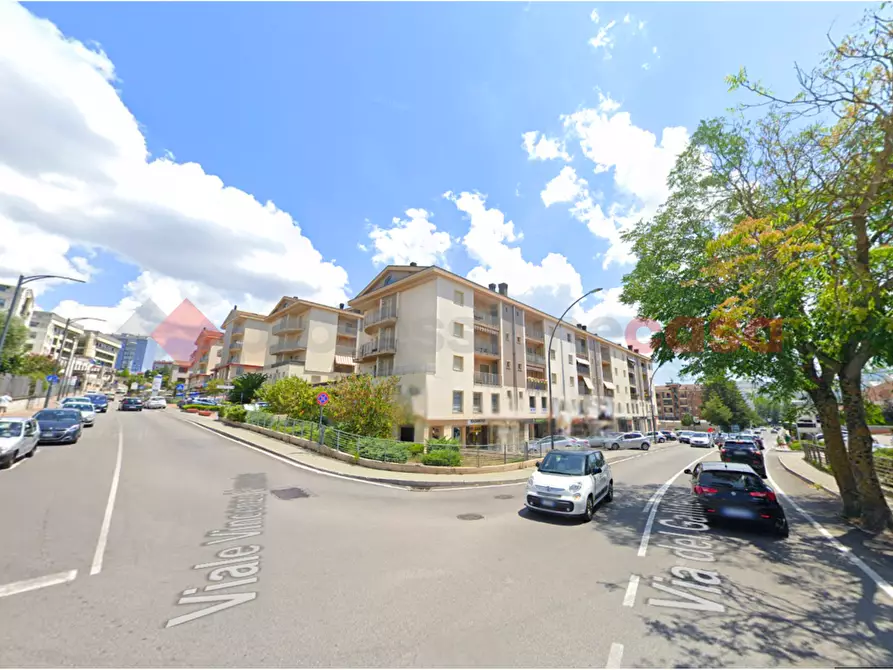 Immagine 4 di Negozio in vendita  in Via Del Gallitello, SNC a Potenza