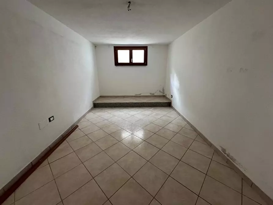 Immagine 11 di Appartamento in vendita  in Vico P. Nenni, 12 a Gonnesa