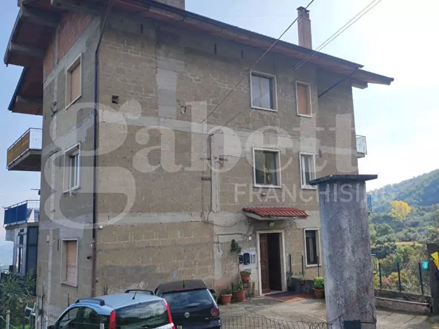 Immagine 1 di Appartamento in vendita  in Via Superiore, 27 a Vitulano