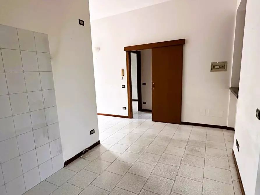 Immagine 7 di Casa indipendente in vendita  in Via UGO FOSCOLO a Legnano