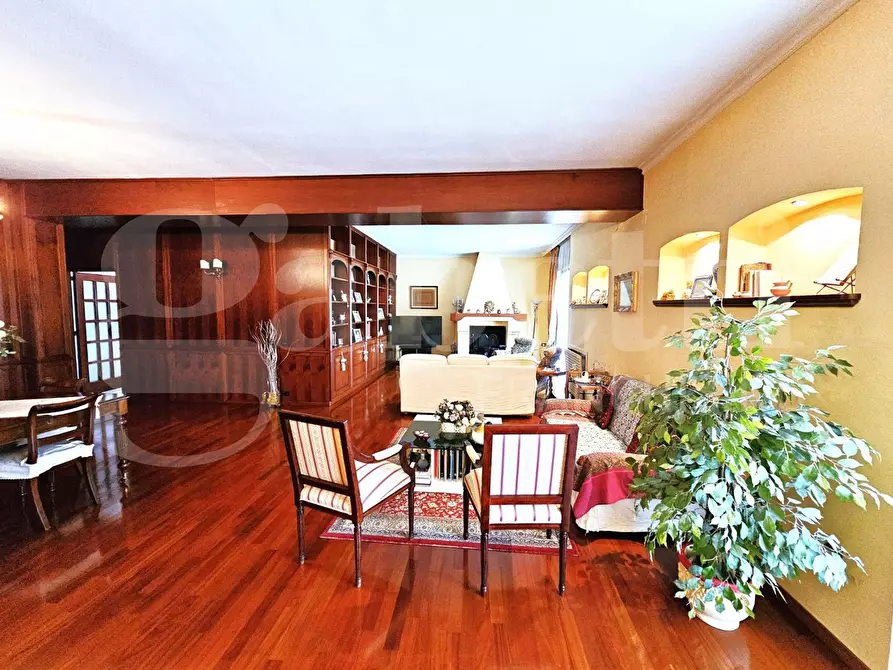 Immagine 2 di Appartamento in vendita  in Viale Matteotti a San Severo