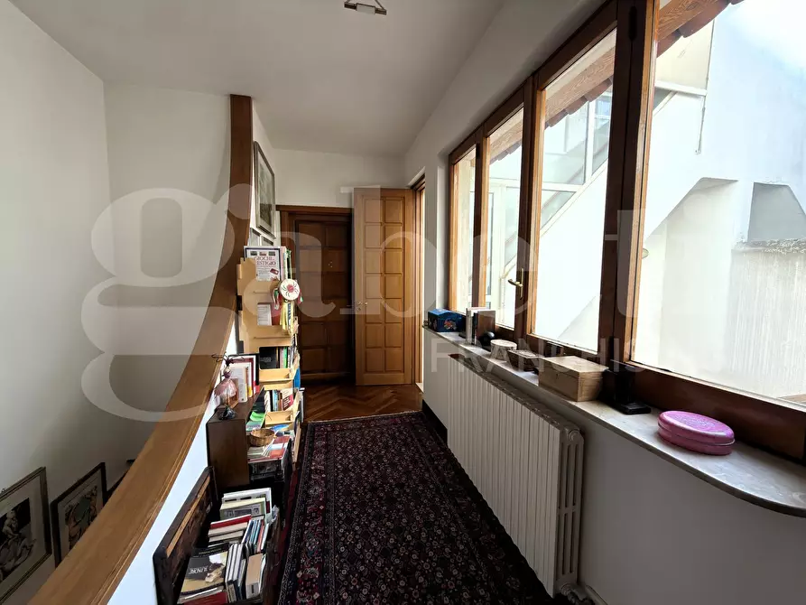 Immagine 30 di Villa in vendita  in Via Giovan Leonardo Marugi, 1 a Lecce