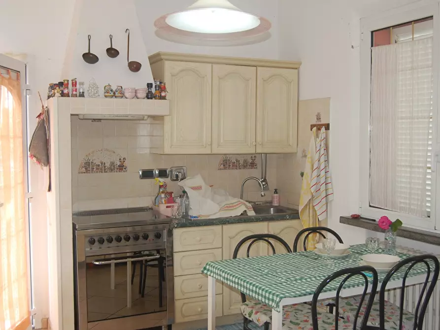 Immagine 13 di Villa in vendita  in Viale CORSICA a Riccione