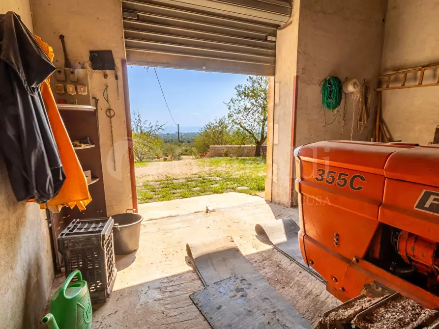 Immagine 8 di Rustico / casale in vendita  in Contrada Rociola a Avola