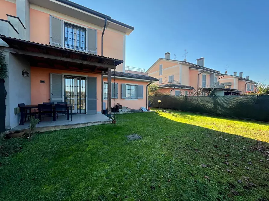 Immagine 35 di Casa bifamiliare in vendita  in Via berlinguer, 25 a Ozzero