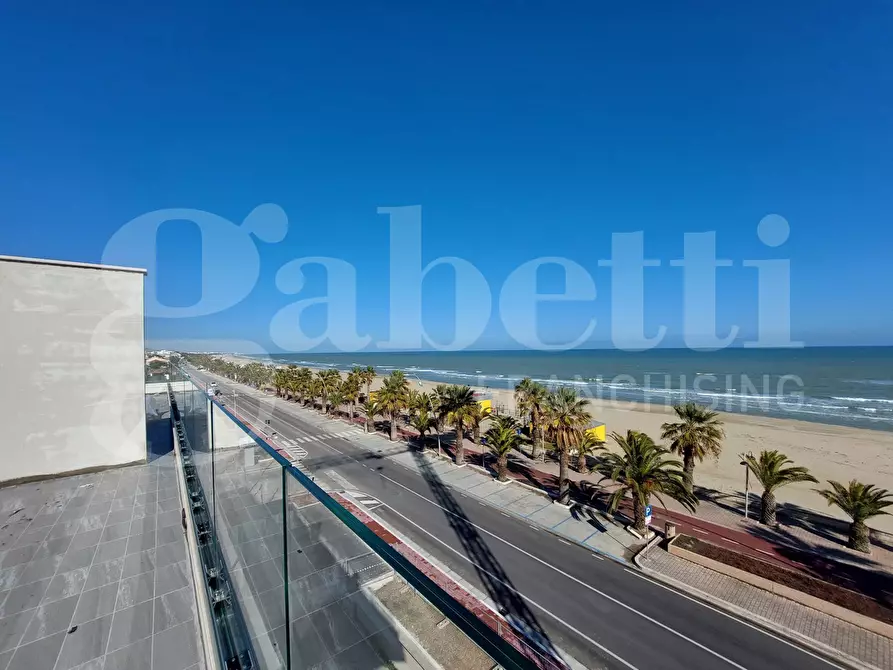 Immagine 17 di Attico in vendita  in Via Lungomare Sirena, 618 a Tortoreto