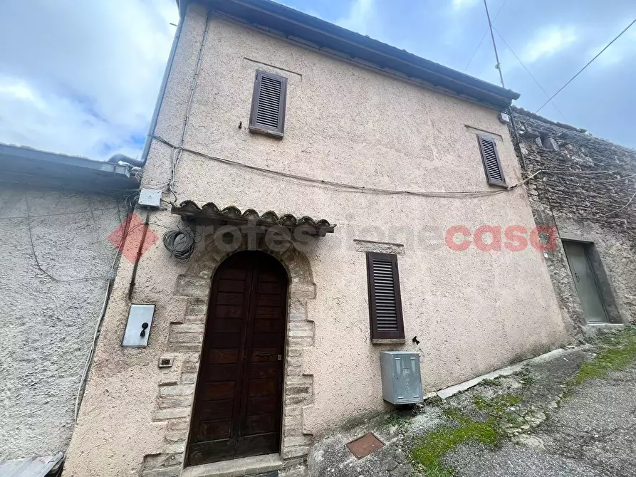 Immagine 1 di Villetta a schiera in vendita  in Via Spina Nuova a Campello Sul Clitunno