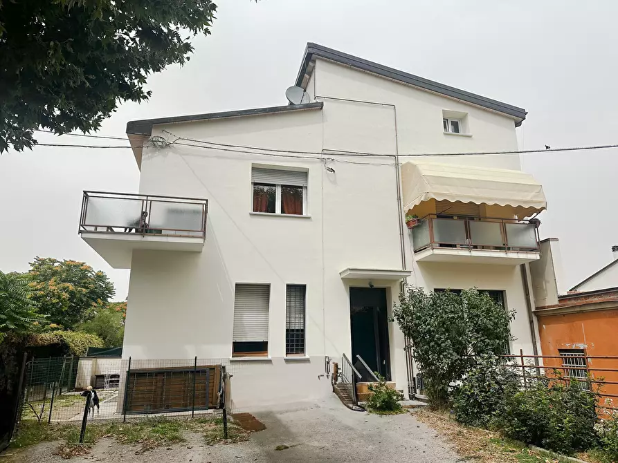 Immagine 1 di Appartamento in vendita  in Via Porrettana, 35 a Sasso Marconi