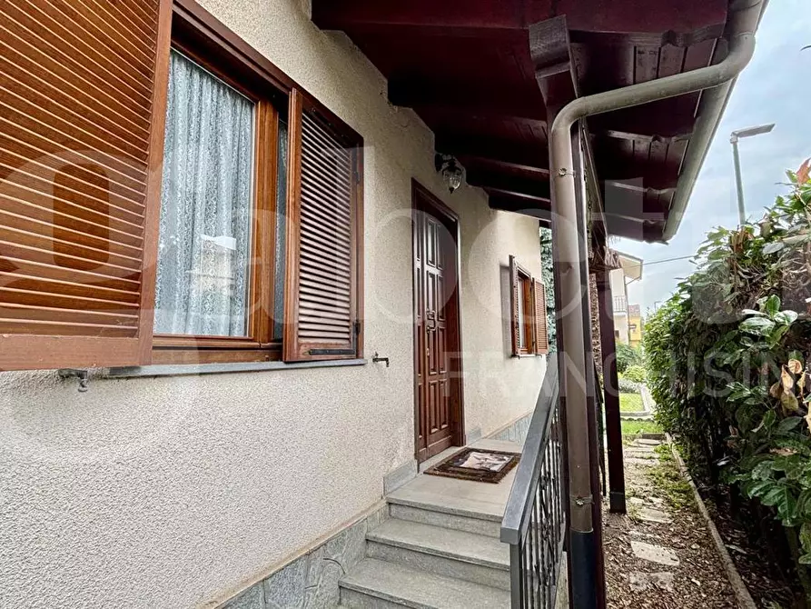 Immagine 25 di Villa in vendita  in Via Bellini a Orbassano